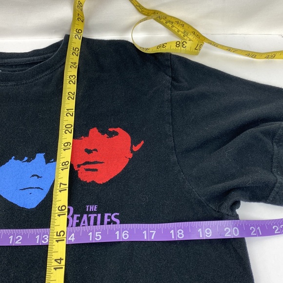 Beatles Tee Shirt by Apple 2009 Medium - Picture 15 of 16